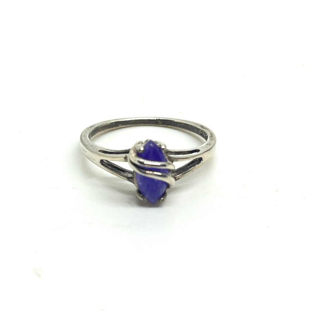 AVON 925 STERLING SILVER RING PURPLE GEMSTONE MARQUISE SIZE 8.75 VINTAGE